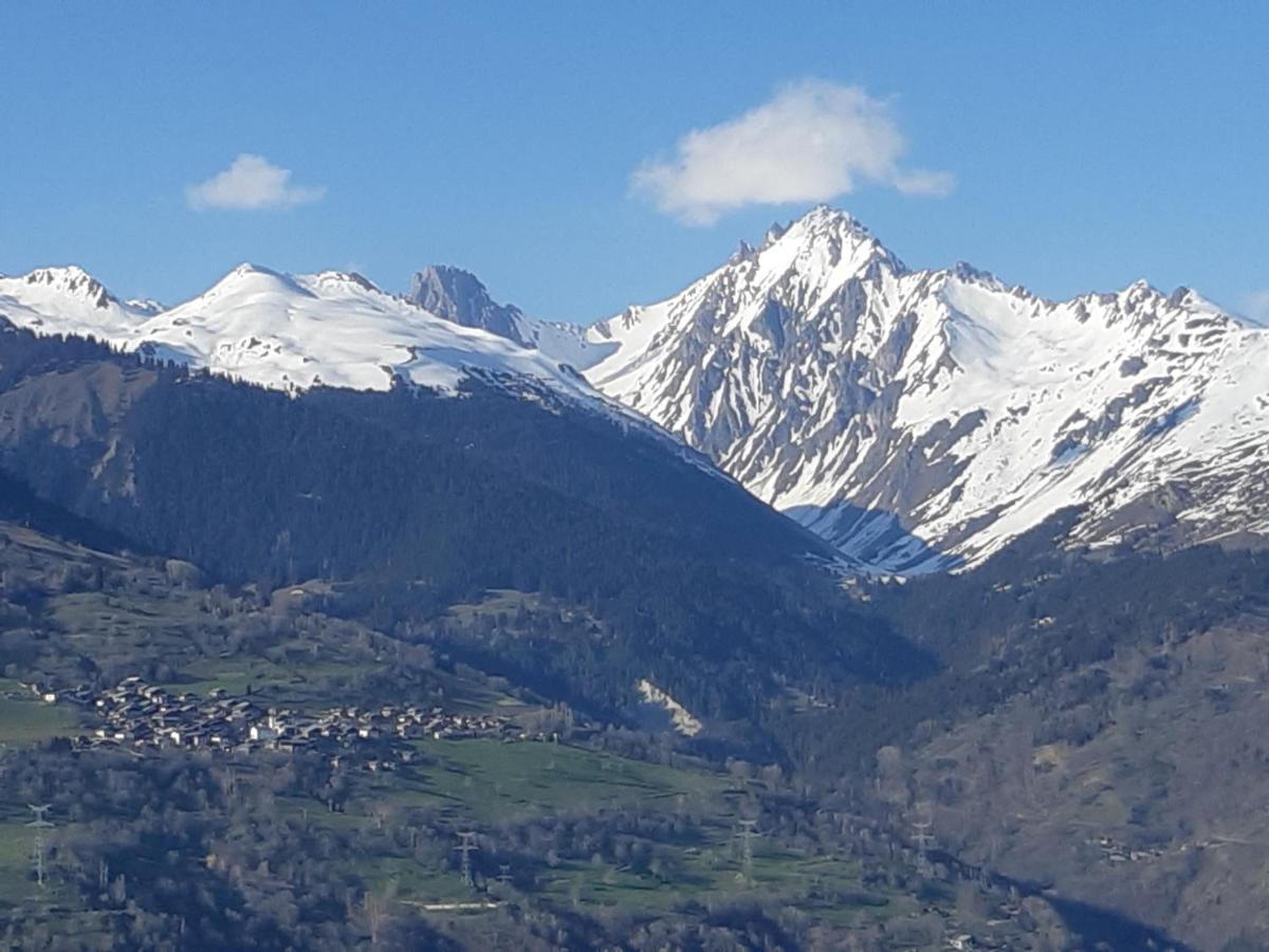 Gite-Auberge De Montvilliers Aime Exterior photo