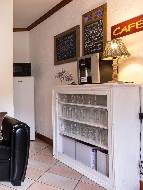 Gite-Auberge De Montvilliers Aime Exterior photo